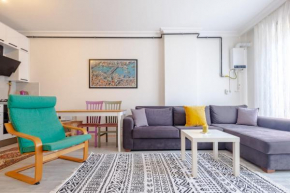 Pleasant Flat Close to Metro Station in Maltepe